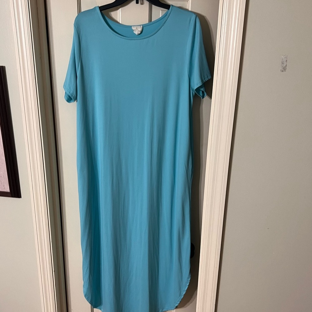 * P & Rose Turquoise TShirt Dress - Size Large